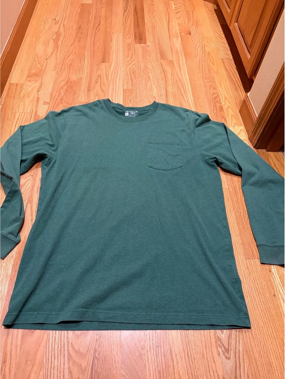 Men's dark green Carhartt long-sleeve pocket t-shirt Large Tall pocket crew neck